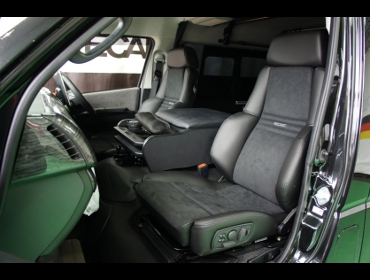 TOYOTA�@�n�C�G�[�X�@6�^�@���C�h�~�h�����S��GL�@�Ɂ@RECARO�i���J���j�@�I���\�y�hDL220HV�@�~���E�@����