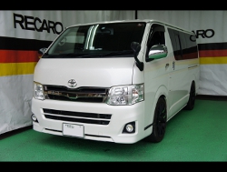 TOYOTA�@�n�C�G�[�X�@�Ɂ@RECARO�i���J���j�@SR-7F�@GU00�@BK�@A/R�@����