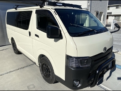 TOYOTA�@�n�C�G�[�X�@6�^�@DX�@�i���[�{�f�B�@�t�����g3�l�|���@�Ɂ@RECARO�i���J���j�@SR-7F�@GK100�@BK/BK�@����