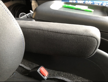 TOYOTA�@�n�C�G�[�X�@5�^�@�W���@�f�B�[�[���ԁ@�i2019�N�j�@�Ɂ@RECARO�i���J���j�@SR-7F�@GK100�@BK/�u���[�@�A�[�����X�g�t���@����