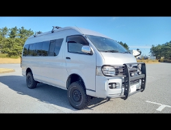 TOYOTA�@�n�C�G�[�X1�^�@�Ɂ@RECARO�i���J���j�@SR-7F�@GK100�@BK/BK�@����