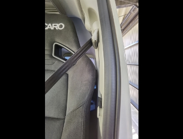 TOYOTA�@�n�C�G�[�X200�n�@6�^���C�h�@�Ɂ@RECARO�i���J���j�@SR-7�@KK100�@BK�@���@SR-7F�@KK100�@BK�@����