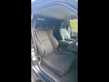 TOYOTA�@�n�C�G�[�X�@3�^�@�i���[�f�B�[�[��4WD�@�Ɂ@RECARO�i���J���j�@SR-7F�@KK100�@BK�@����