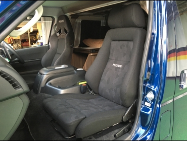 TOYOTA�@�n�C�G�[�X�@200�n���C�h�i2019�N�j�@�Ɂ@RECARO�i���J���j�@SR-7F�@GK100H�@BK/BK�@�V�[�g�q�[�^�[�t���@���@�G���S���hMV�@BK�@�V�[�g�q�[�^�[�t���@BK�@�A�[�����X�g�t���@����