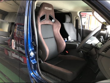 TOYOTA�@�n�C�G�[�X�i2021�N�j�@�Ɂ@RECARO�i���J���j�@SR-7F�@GU100�@�u���E���@�A�[�����X�g�t���@����