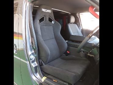TOYOTA�@�n�C�G�[�X6�^�i2021�N�j�@�Ɂ@RECARO�i���J���j�@SR-7F�@KK100 BK�@����