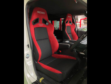 TOYOTA�@�n�C�G�[�X�@6�^�@�i���[�@�K�\�����i2020�N�j�@�Ɂ@RECARO�i���J���j�@SR-7F�@GU100H�@RED�@�V�[�g�q�[�^�[�t���@���@SR-7F�@GU100H�@RED�@���ʃV���[�g�J�b�g���H�@�V�[�g�q�[�^�[�t���@����