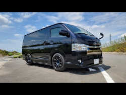 TOYOTA�@�n�C�G�[�X4�^�i2017�N�j�@�Ɂ@RECARO�i���J���j�@LX-F�@IN110�@BK�@�~���E�@����