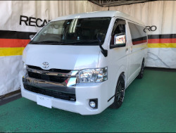 TOYOTA�@�n�C�G�[�X�@TRH214W�i2021�N�j�@�Ɂ@RECARO�i���J���j�@SR-7F�@GK100�@BK/RED�@A/R�^�C�v�@�~���E�@����