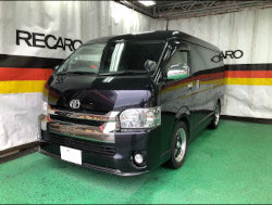 TOYOTA�@�n�C�G�[�X�@���C�h�i2016�N�j�@�Ɂ@RECARO�i���J���j�@LX-F�@WL110H�@BK�@A/R�^�C�v�@����