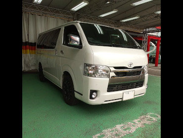 TOYOTA�@�n�C�G�[�X�@6�^�@�i���[�@�f�B�[�[���i2021�N�j�@�Ɂ@RECARO�i���J���j�@SR-7F�@GK100�@BK/BK�@����