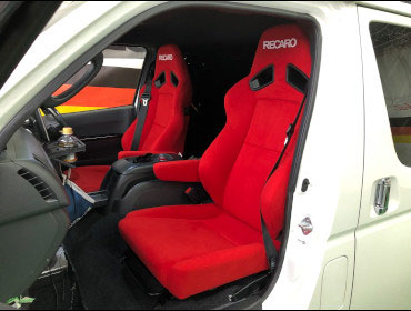 TOYOTA�@�n�C�G�[�X�@5�^�@�i���[�{�f�B�@�f�B�[�[���ԁi2019�N�j�@�Ɂ@RECARO�i���J���j�@SR-7F�@KK100�@RED�@�V�[�g�q�[�^�[�t���@�A�[�����X�g�t���@�~���E�@����