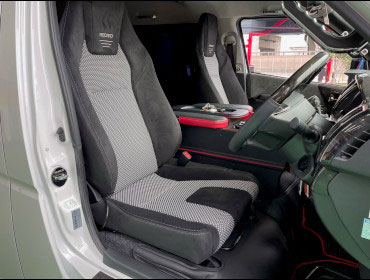 TOYOTA�@�n�C�G�[�X���S���@6�^���C�h�K�\�����i2021�N�j�@�Ɂ@RECARO�i���J���j�@LX-F�@WU110�@BK�@�~���E�@����