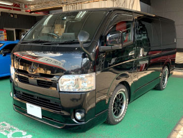 TOYOTA�@�n�C�G�[�X�@6�^�@�i���[�@�f�B�[�[���i2022�N�j�@�Ɂ@RECARO�i���J���j�@�G���S���hMV�@BK�@����