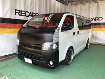 TOYOTA�@�n�C�G�[�X�@TRH200�i2008�N�j�@�Ɂ@RECARO�i���J���j�@RS-GS�@RED�@���@SR-7F�@KK100�@RED�@����