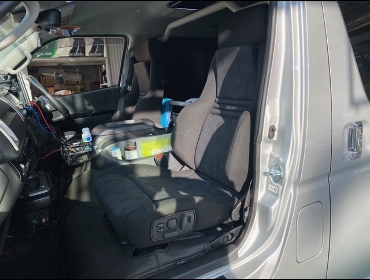 TOYOTA�@�n�C�G�[�X�@TRH211K�@�Ɂ@RECARO�i���J���j�@�I���\�y�hAN220HV�@BK�@���ʃV���[�g���H�@�~���E�@����