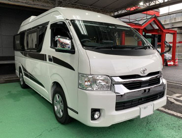 TOYOTA�@�n�C�G�[�X�@TRH221K�i2022�N�j�@�Ɂ@RECARO�i���J���j�@SR-7F�@GU100�@�u���E���@����