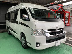 TOYOTA�@�n�C�G�[�X�@TRH221K�i2022�N�j�@�Ɂ@RECARO�i���J���j�@SR-7F�@GU100�@�u���E���@����