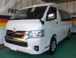 TOYOTA�@�n�C�G�[�X�@TRH216K�i2022�N�j�@�Ɂ@RECARO�i���J���j�@SR-7F�@GU100�@RED�@���@SR-7F�@GU100H�@RED�@�V�[�g�q�[�^�[�t���@����