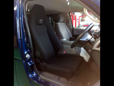 TOYOTA�@���W�A�X�G�[�X�i2008�N�j�@�Ɂ@RECARO�i���J���j�@SR-7F�@GK100�@BK/BK�@����