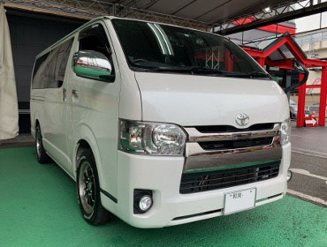 TOYOTA�@�n�C�G�[�X�@5�^�i���[�f�B�[�[���i2019�N�j�@�Ɂ@RECARO�i���J���j�@SR-7F�@GK100�@BK/SIL�@����