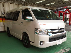 TOYOTA�@�n�C�G�[�X�@���S��GL�@�L�����s���O�d�l�@6�^�@���C�h�@�K�\�����i2020�N�j�@�Ɂ@RECARO�i���J���j�@SR-7F�@GK100�@BK/RED�@�~���E�@����