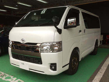 TOYOTA�@�n�C�G�[�X�@7�^�@�i���[�@�f�B�[�[���i2022�N�j�@�Ɂ@RECARO�i���J���j�@�G���S���hMV�@BK�@���@SR-7F�@GU100�@�u���E���@����