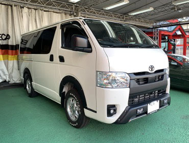 TOYOTA�@�n�C�G�[�X�@7�^�i���[�f�B�[�[���i2022�N�j�@�Ɂ@RECARO�i���J���j�@LX-F�@TR�@NN�@BK�@�~���E�@����