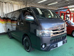 TOYOTA�@�n�C�G�[�X�@5�^�@�i���[�@�f�B�[�[���@�Ɂ@RECARO�i���J���j�@SR-7F�@GU100H�@�u���E���@�V�[�g�q�[�^�[�t���@����