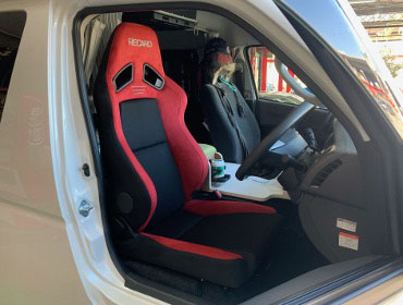 TOYOTA�@�n�C�G�[�X�@GL���S���@5�^�K�\�������C�h�i2020�N�j�@�Ɂ@RECARO�i���J���j�@SR-7F�@GU100H�@RED�@�V�[�g�q�[�^�[�t���@����