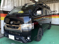 TOYOTA�@�n�C�G�[�X�@�Ɂ@RECARO�i���J���j�@SR-7F�@GK100�@BK/SIL�@���ʃV���[�g�J�b�g���H�@���@SR-7F GK100�@BK/SIL�@����