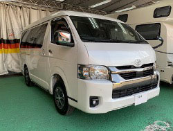 TOYOTA�@�n�C�G�[�X�@TRH216�@���C�h�i2023�N�j�@�Ɂ@RECARO�i���J���j�@SR-7F�@GU100H�@�u���E���@�A�[�����X�g�t���@�~���E�@����