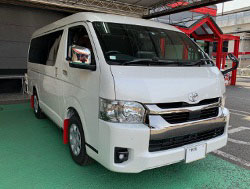 TOYOTA�@�n�C�G�[�X�i2022�N�j�@�Ɂ@RECARO�i���J���j�@SR-7F�@GU100H�@�u���E���@�A�[�����X�g�t���@����