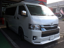 TOYOTA�@�n�C�G�[�X�@�X�[�p�[GL�i2022�N�j�@�Ɂ@RECARO�i���J���j�@SR-7F�@GU100�@BK�@�~���E�@����