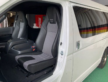 TOYOTA�@�n�C�G�[�X���C�h�@�Ɂ@RECARO�i���J���j�@LX-F�@WL110H�@BK�@����