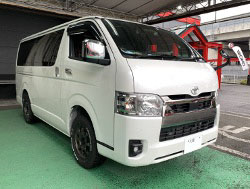 TOYOTA�@�n�C�G�[�X�@KDH200�i2023�N�j�@RECARO�i���J���j�@SR-7F�@GU100�@�u���E���@����