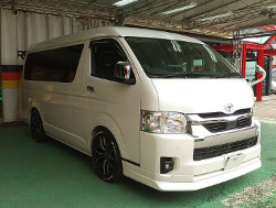 TOYOTA�@�n�C�G�[�X���S���@TRH214�i2022�N�j�@�Ɂ@RECARO�i���J���j�@SR-7F�@GU100�@BK�@�~���E�@����