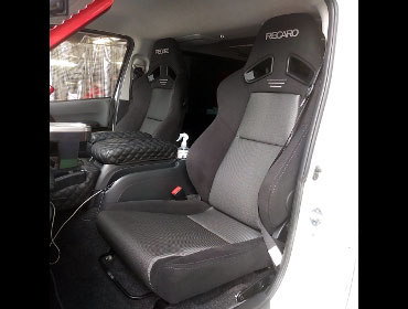 TOYOTA�@�n�C�G�[�X�@4�^�i���[�f�B�[�[���i2017�N�j�@�Ɂ@RECARO�i���J���j�@SR-7F�@GK100 BK/SIL�@����