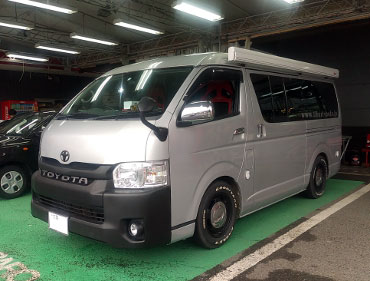 TOYOTA�@�n�C�G�[�X�@3�^�@�Ɂ@RECARO�i���J���j�@SR-7F�@GU100H�@RED�@�V�[�g�q�[�^�[�t���@�~���E�@����