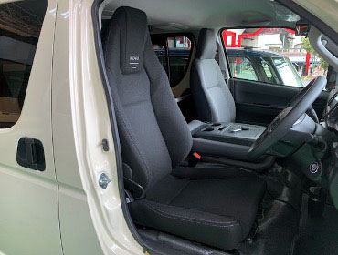 TOYOTA�@�n�C�G�[�X�@�V�^�@�i���[�f�B�[�[��DX�i2023�N�j�@�Ɂ@RECARO�i���J���j�@LX-F�@TR�@NN�@BK�@�V�[�g�q�[�^�[�t���@����