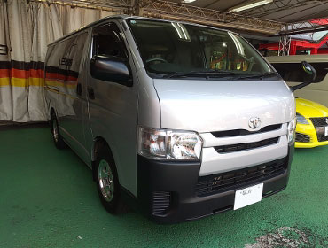 TOYOTA�@�n�C�G�[�XDX�@TRH200V�i2017�N�j�@�Ɂ@RECARO�i���J���j�@SR-7F�@GK100�@BK/BK�@����