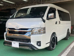 TOYOTA�@�n�C�G�[�X�@7�^�@GDH211K���@�Ɂ@RECARO�i���J���j�@SR-7F�@KK100�@BK�@�~���E�@����