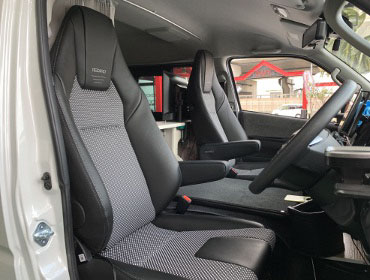 TOYOTA�@�n�C�G�[�X���C�h�@6�^�@�K�\�����i2023�N�j�@�Ɂ@RECARO�i���J���j�@LX-F WL110H BK�@A/R�@�~���E�@����