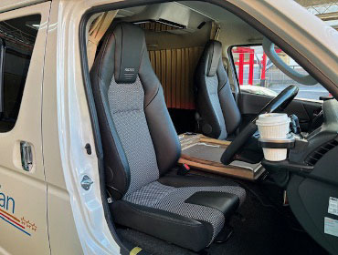 TOYOTA�@�n�C�G�[�X�@5�^�@���C�h�K�\�����@�Ɂ@RECARO�i���J���j�@LX-F�@WL110H�@BK�@AR�@�~���E�@����