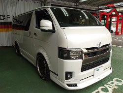 TOYOTA�@�n�C�G�[�X�i2024�N�j�@�Ɂ@RECARO�i���J���j�@�I���\�y�hAN220HV�@BK�@����