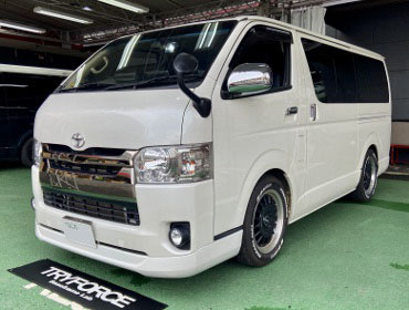 TOYOTA�@�n�C�G�[�X���S��GL�@2�^�@�Ɂ@RECARO�i���J���j�@SR-C�@UT100H�@A/R�@BK�@�V�[�g�q�[�^�[�t���@����