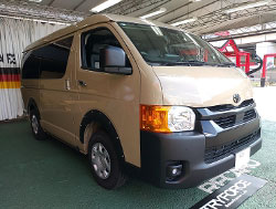 TOYOTA�@�n�C�G�[�X�@200�n�i2024�N�j�@�Ɂ@RECARO�i���J���j�@���ʌ���CLASSIC�@LX�@�y�s�^�@�~���E�@����