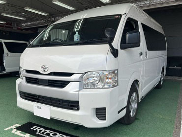 TOYOTA�@�n�C�G�[�X�@3DF-GDH223B�i2024�N�j�@�Ɂ@RECARO�i���J���j�@SR-C�@UT100H�@BK�@�V�[�g�q�[�^�[�t���@�~���E�@����