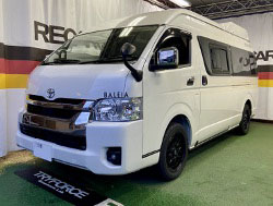 TOYOTA�@�n�C�G�[�X8�^�@���C�h�i2024�N�j�@�Ɂ@RECARO�i���J���j�@SR-C�@BK100H�@BK/BK�@�V�[�g�q�[�^�[�t���@�~���E�@����