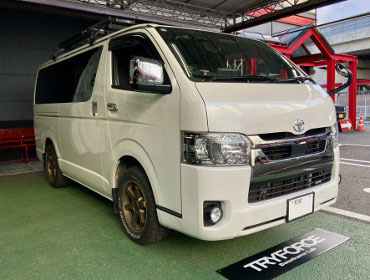 TOYOTA�@�n�C�G�[�X�@GDH206V�i2021�N�j�@�Ɂ@RECARO�i���J���j�@SR-C�@BK100�@A/R�@BK/BK�@����